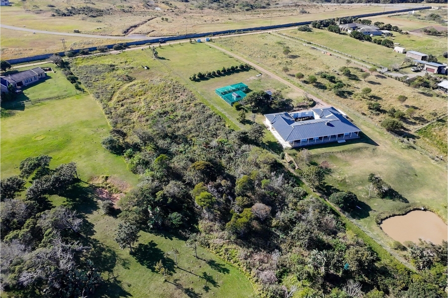 0 Bedroom Property for Sale in Queensberry Bay Eastern Cape